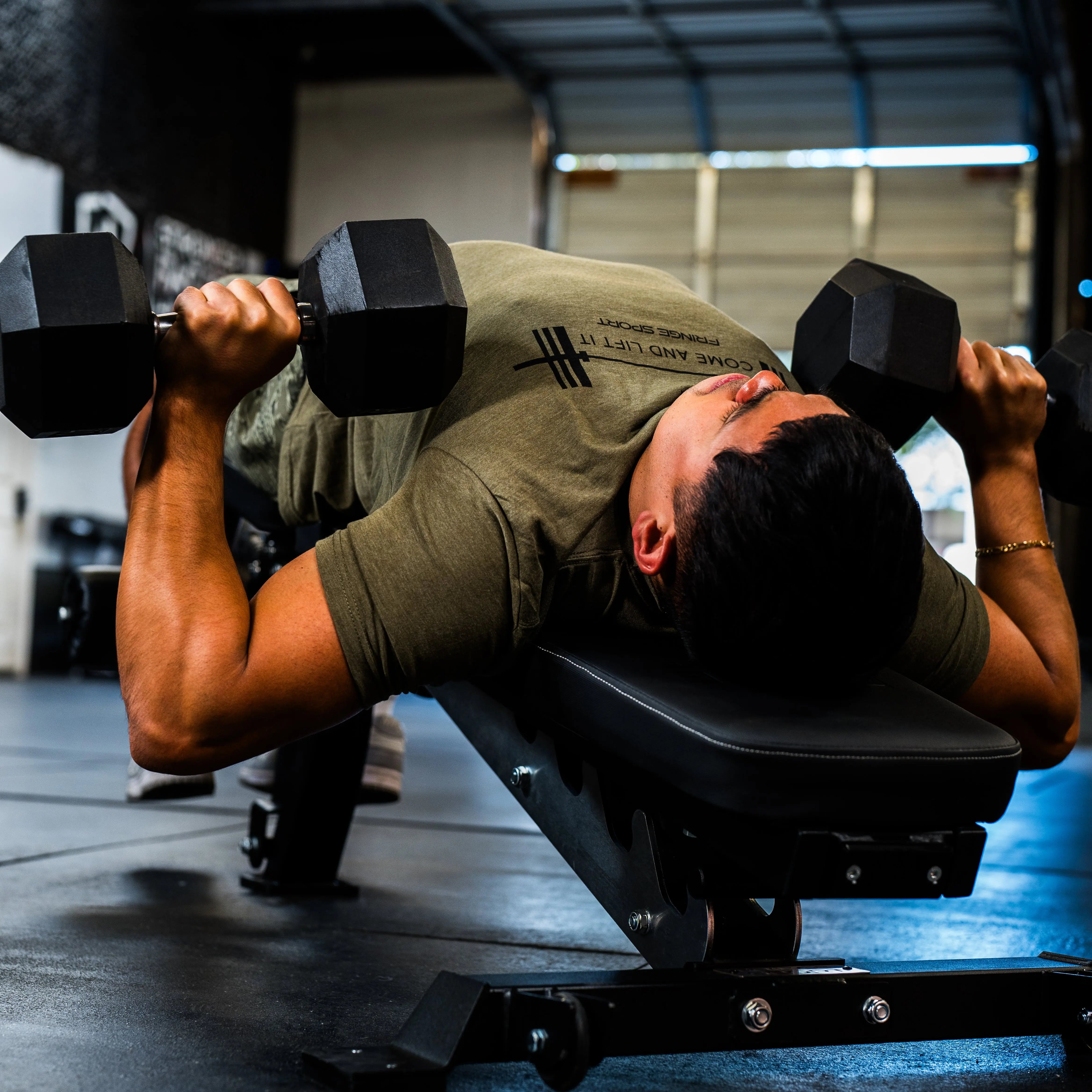 Flat/Incline/Decline Bench 12 Flat/Incline/Decline Bench